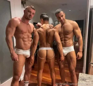 Anonbttmmia – Adventure – Carioca_polaco (Brazilian/Polish Husbands) – Bareback