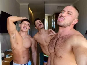 Dato Foland, Oliver Hunt & Jonathan Miranda – Bareback