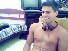 giofautino amateur video 07/18/2015 from cam4