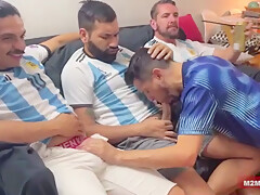 Tres Machos, Una Puta